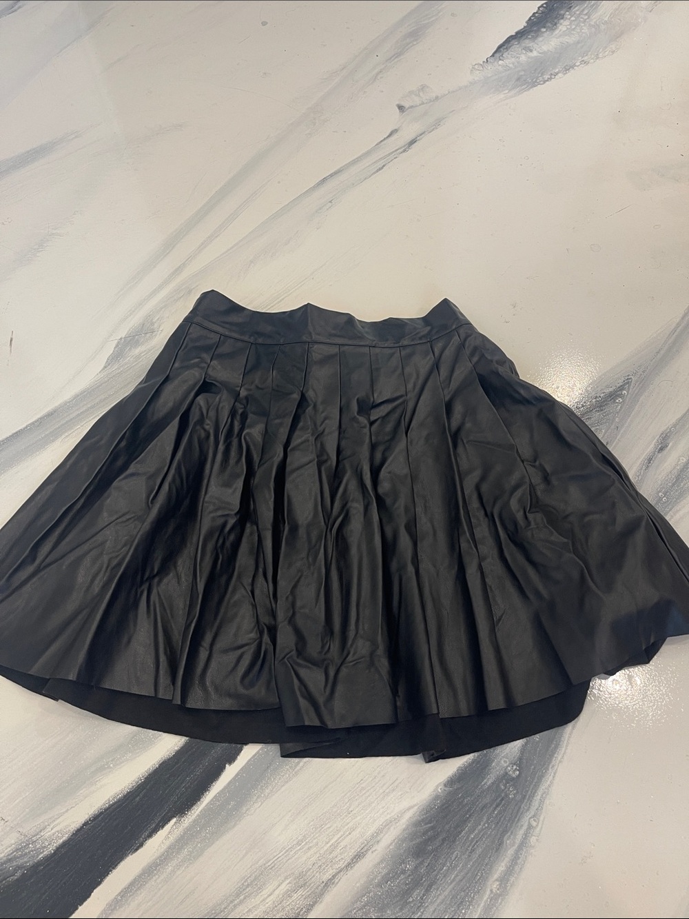 SHEIN Black Pleated Faux Leather Skirt